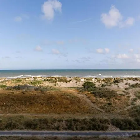 By The Sea In Belgium With Access, Cleaning Included أوستدوينكيرك